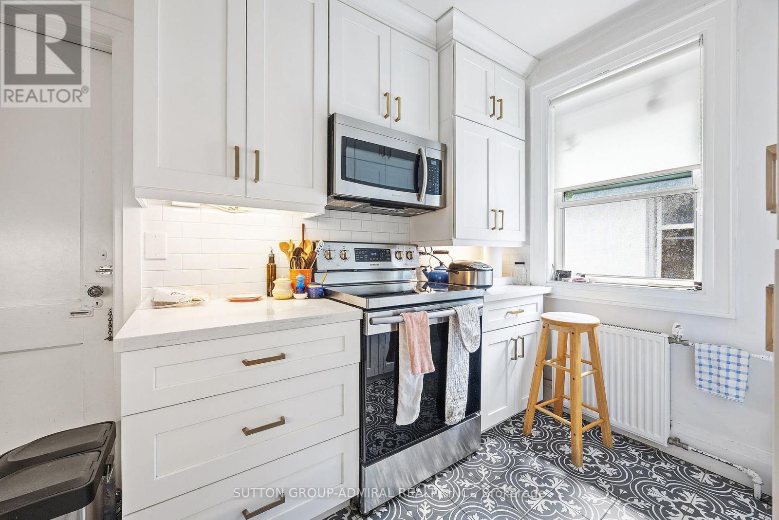 49 & 51 Wineva Avenue, Toronto, Ontario  M4E 2T1 - Photo 31 - E12166522