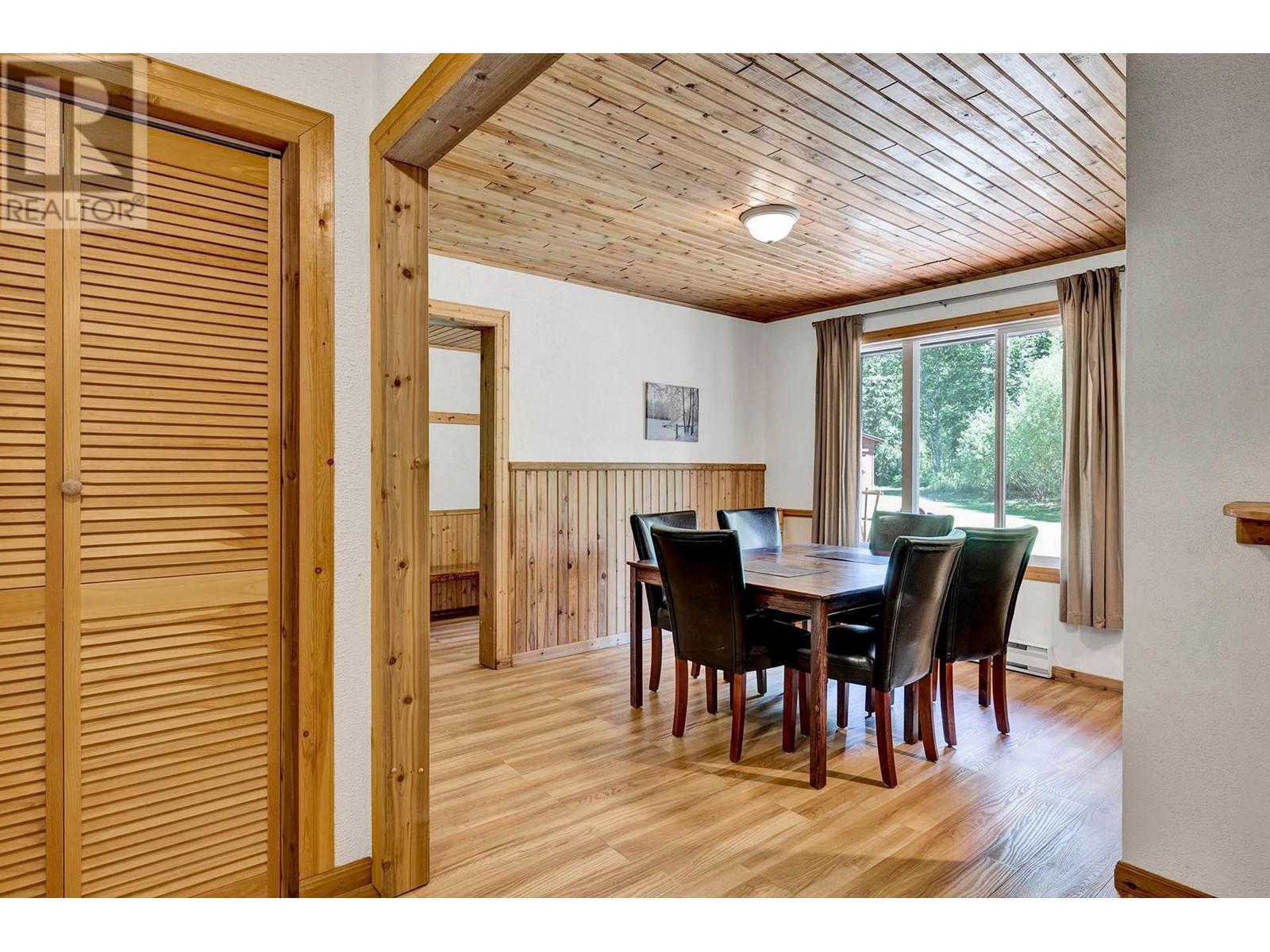 5305 CLEARWATER VALLEY Road, Clearwater, BC V0E1N1
