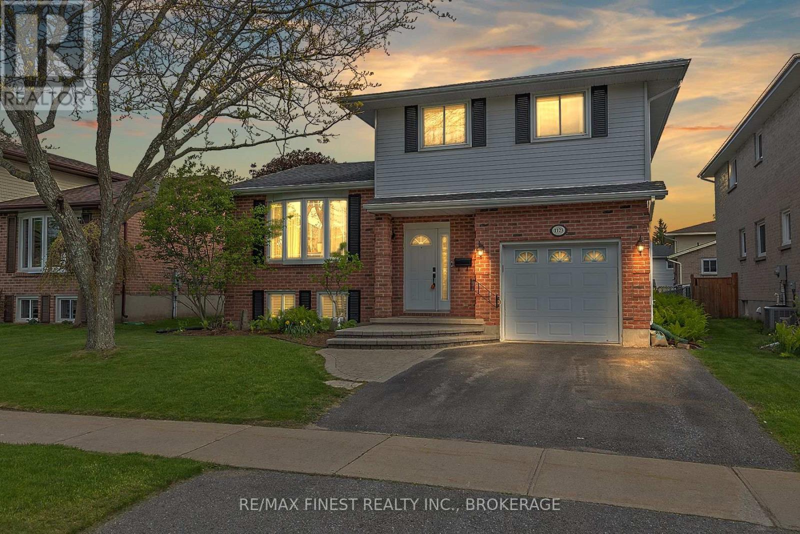 Property at 1123 WINTERGREEN CRESCENT image 1