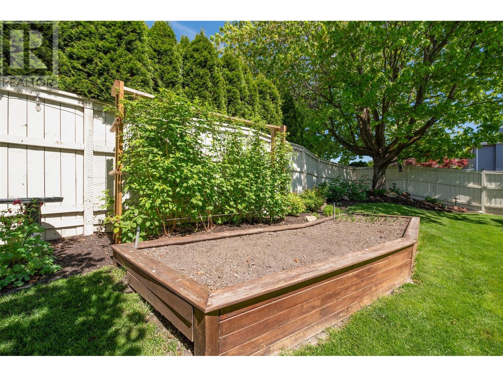 1130 Wintergreen Crescent, Kelowna, British Columbia  V1W 3V8 - Photo 45 - 10348895