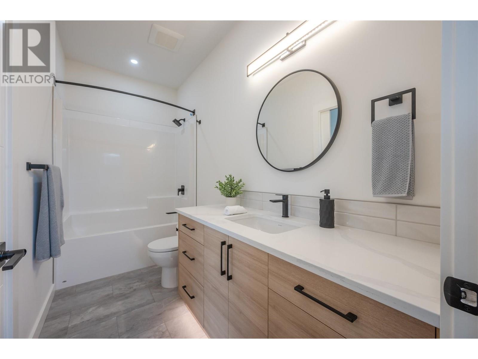 770 Argyle Street Unit# 104, Penticton, BC V2A5N7