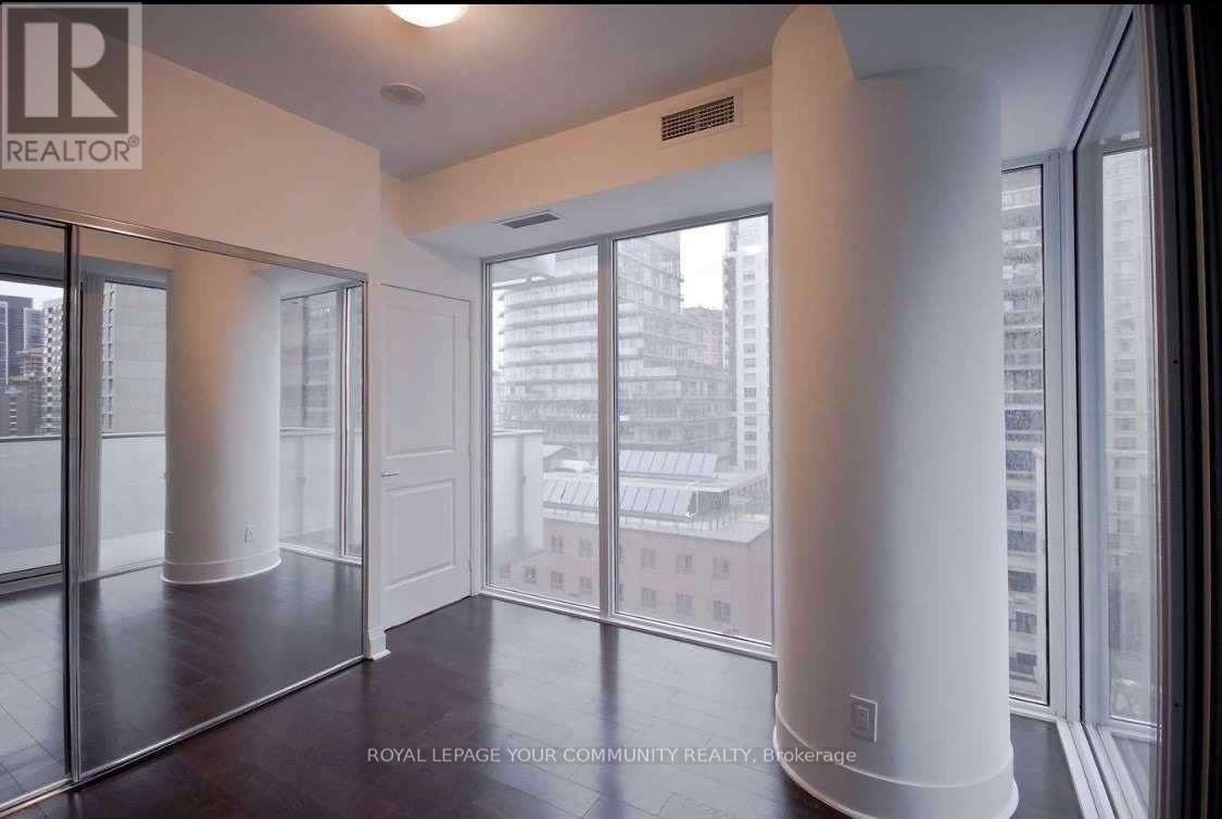 809 - 65 St Mary Street, Toronto, Ontario  M5S 0A6 - Photo 6 - C12164811