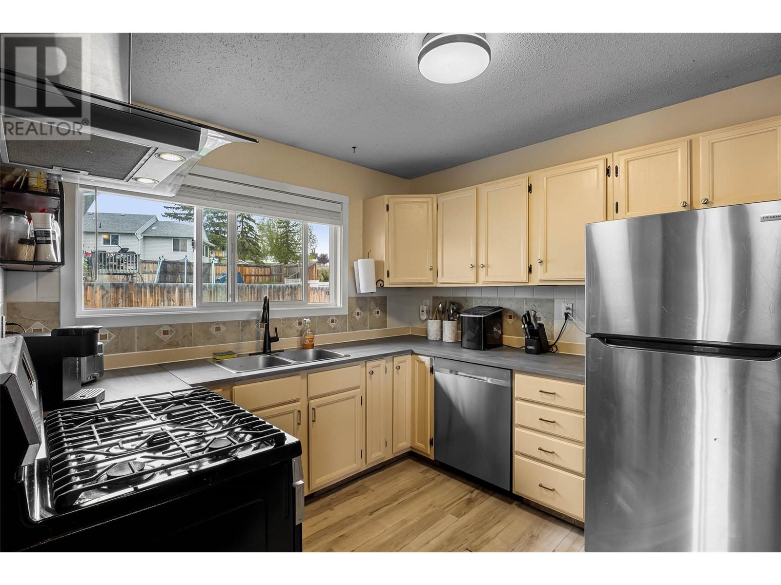 423 Opal Drive, Logan Lake, BC V0K1W0