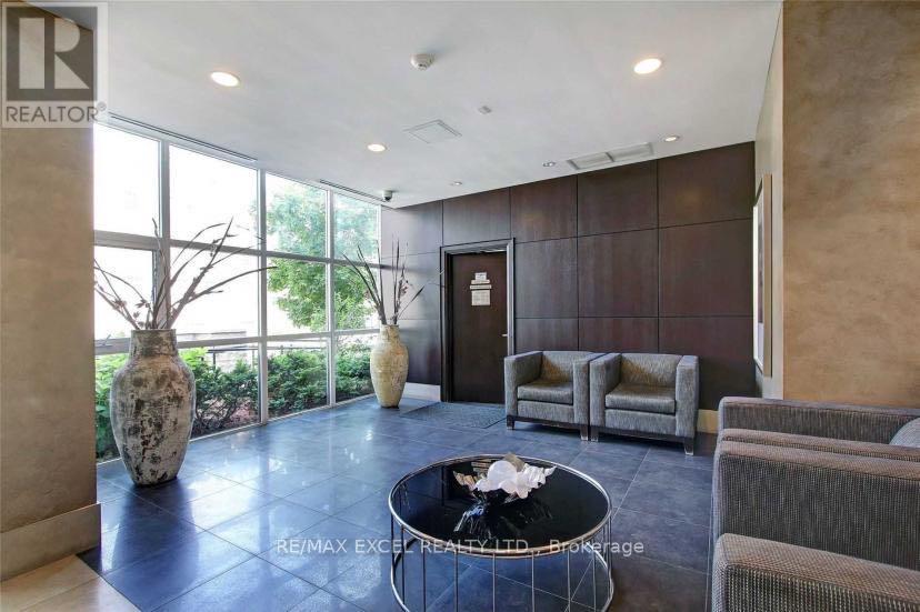 110 - 1 Upper Duke Crescent, Markham, Ontario  L6G 0B6 - Photo 6 - N12166512