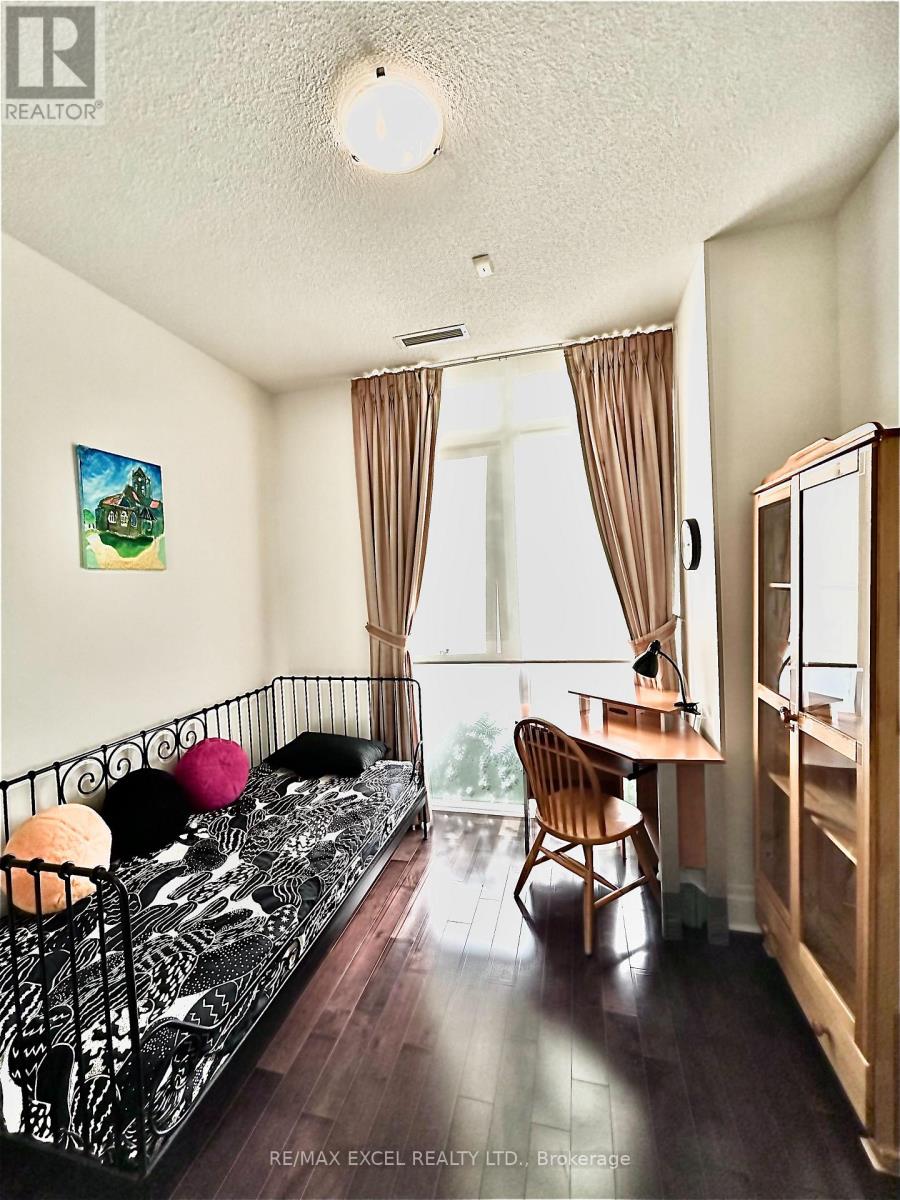 110 - 1 Upper Duke Crescent, Markham, Ontario  L6G 0B6 - Photo 9 - N12166512