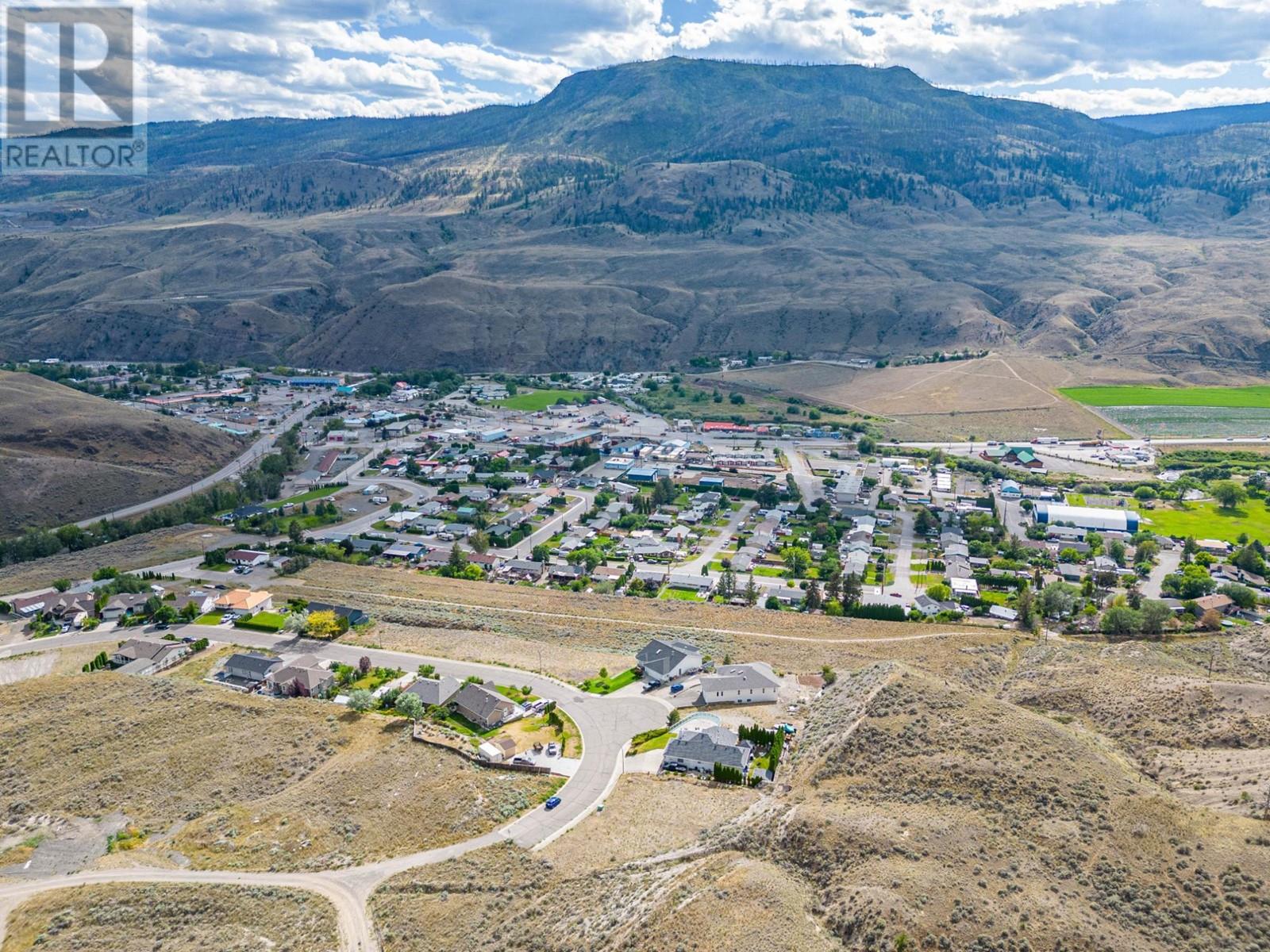 1402 SEMLIN Drive, Cache Creek, BC V0K1H0