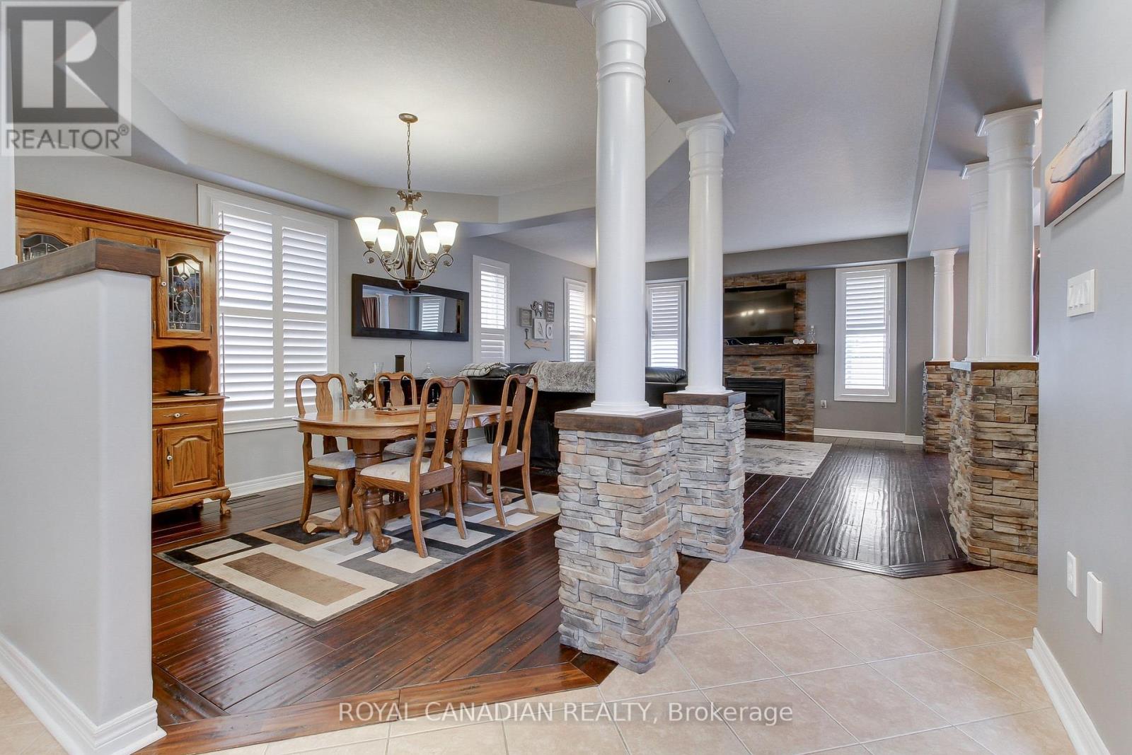 20 Parisian Crescent, Barrie, Ontario  L4N 0Y9 - Photo 10 - S12166472