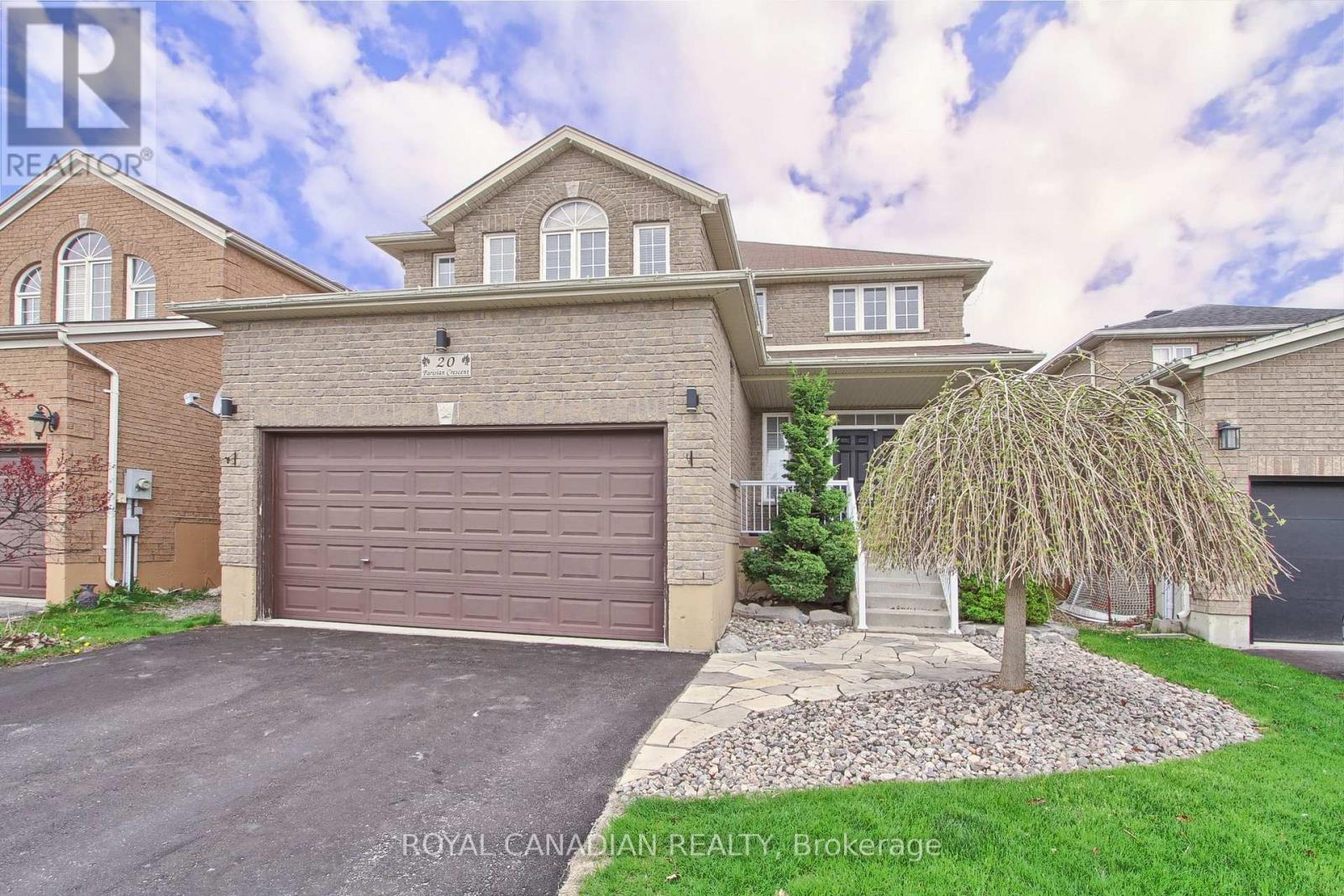 20 Parisian Crescent, Barrie, Ontario  L4N 0Y9 - Photo 2 - S12166472