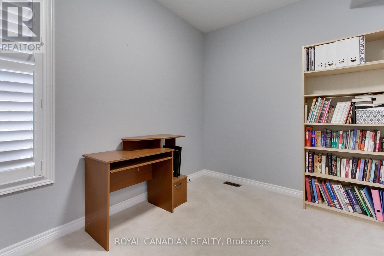20 Parisian Crescent, Barrie, Ontario  L4N 0Y9 - Photo 24 - S12166472