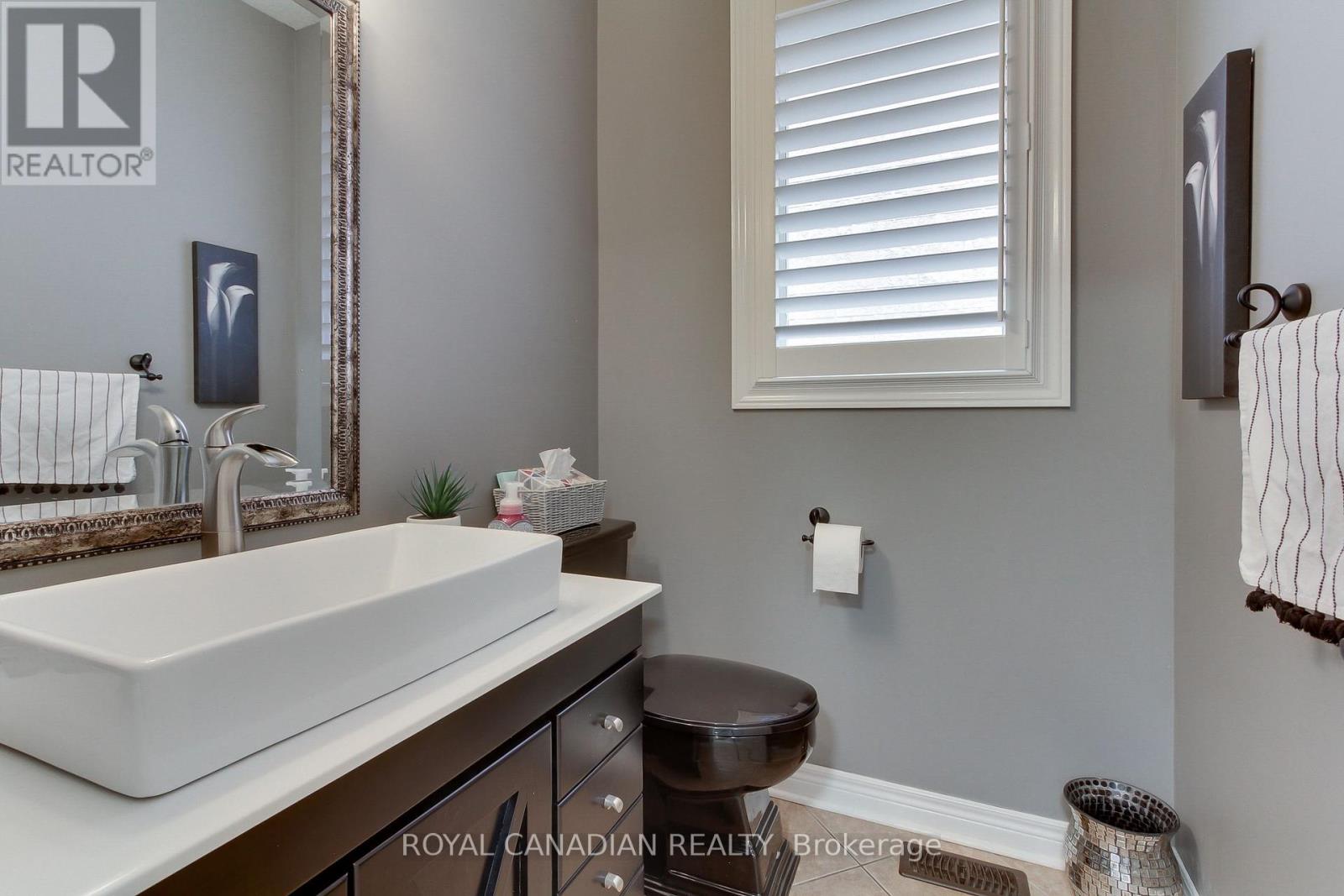 20 Parisian Crescent, Barrie, Ontario  L4N 0Y9 - Photo 25 - S12166472