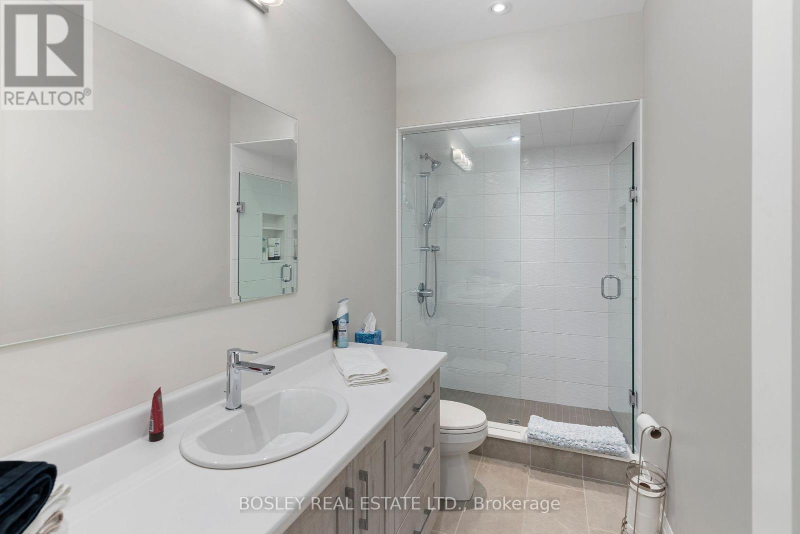 Cottage - 152 Farlain Lake Road E, Tiny, Ontario  L9M 0B5 - Photo 13 - S12166497