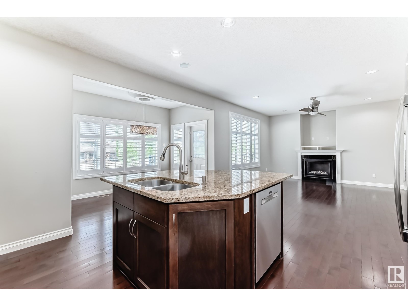 386 Suncrest Rd, Sherwood Park, Alberta  T8H 0E8 - Photo 5 - E4437884
