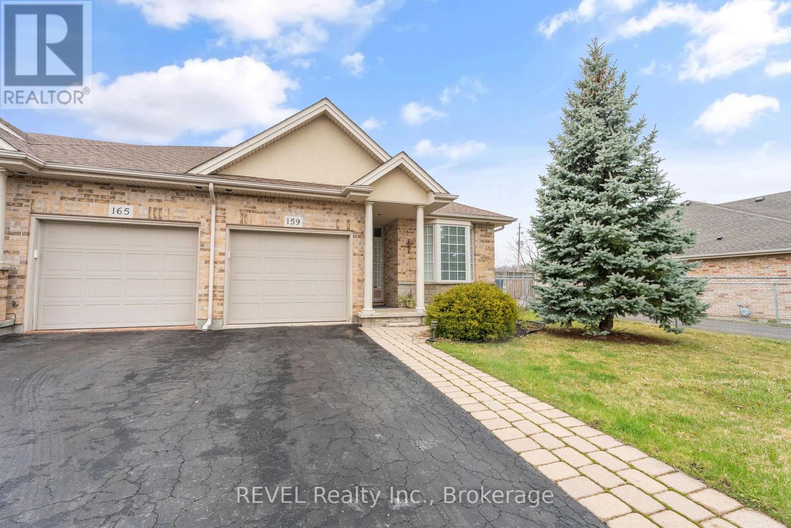 159 Willowlanding Court, Welland, Ontario  L3C 7L8 - Photo 4 - X12166590