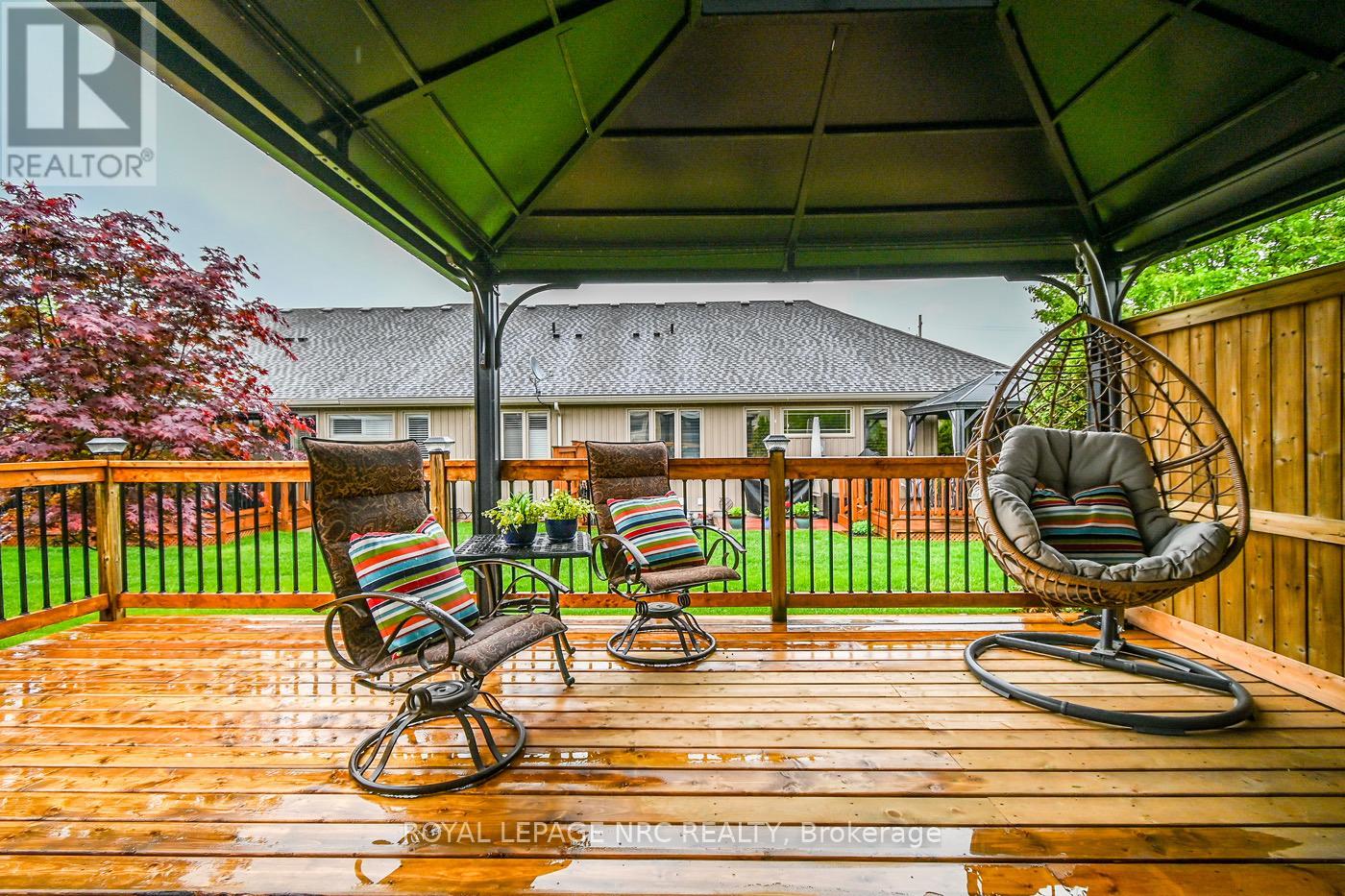 31 - 70 Elmwood Avenue, Welland, Ontario  L3C 0C1 - Photo 5 - X12166724