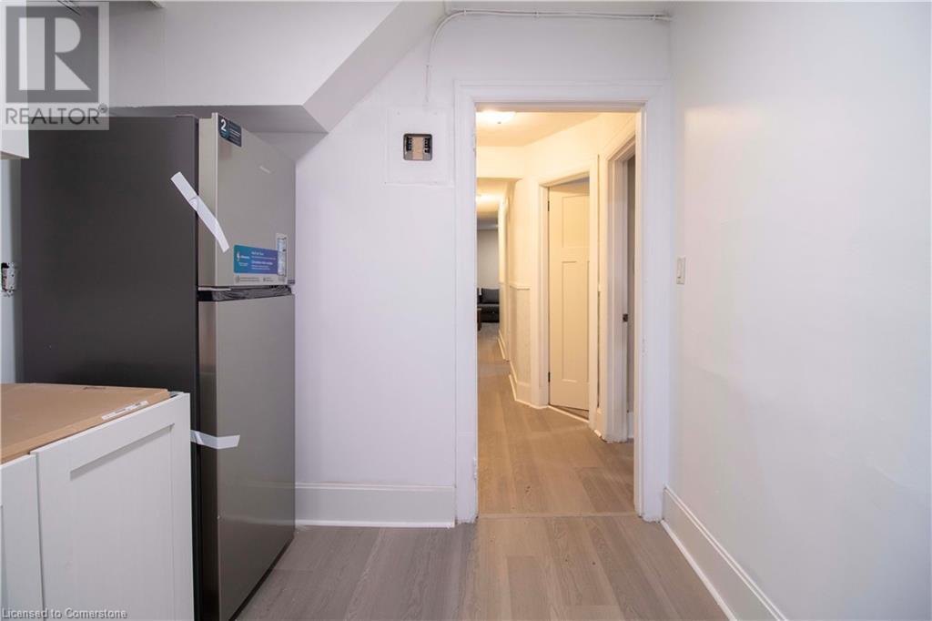 417 King Street W, Hamilton, Ontario  L8P 1B5 - Photo 7 - 40732653
