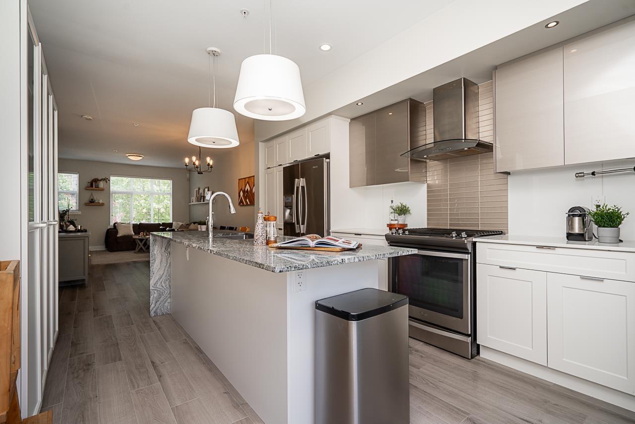 63 20852 77a Avenue, Langley, British Columbia  V2Y 0R8 - Photo 6 - R3006006