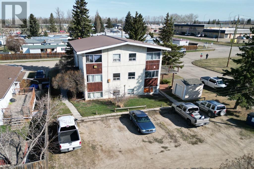 2-8, 2337 20 Avenue, Bowden, Alberta  T0M 0K0 - Photo 3 - A2192944