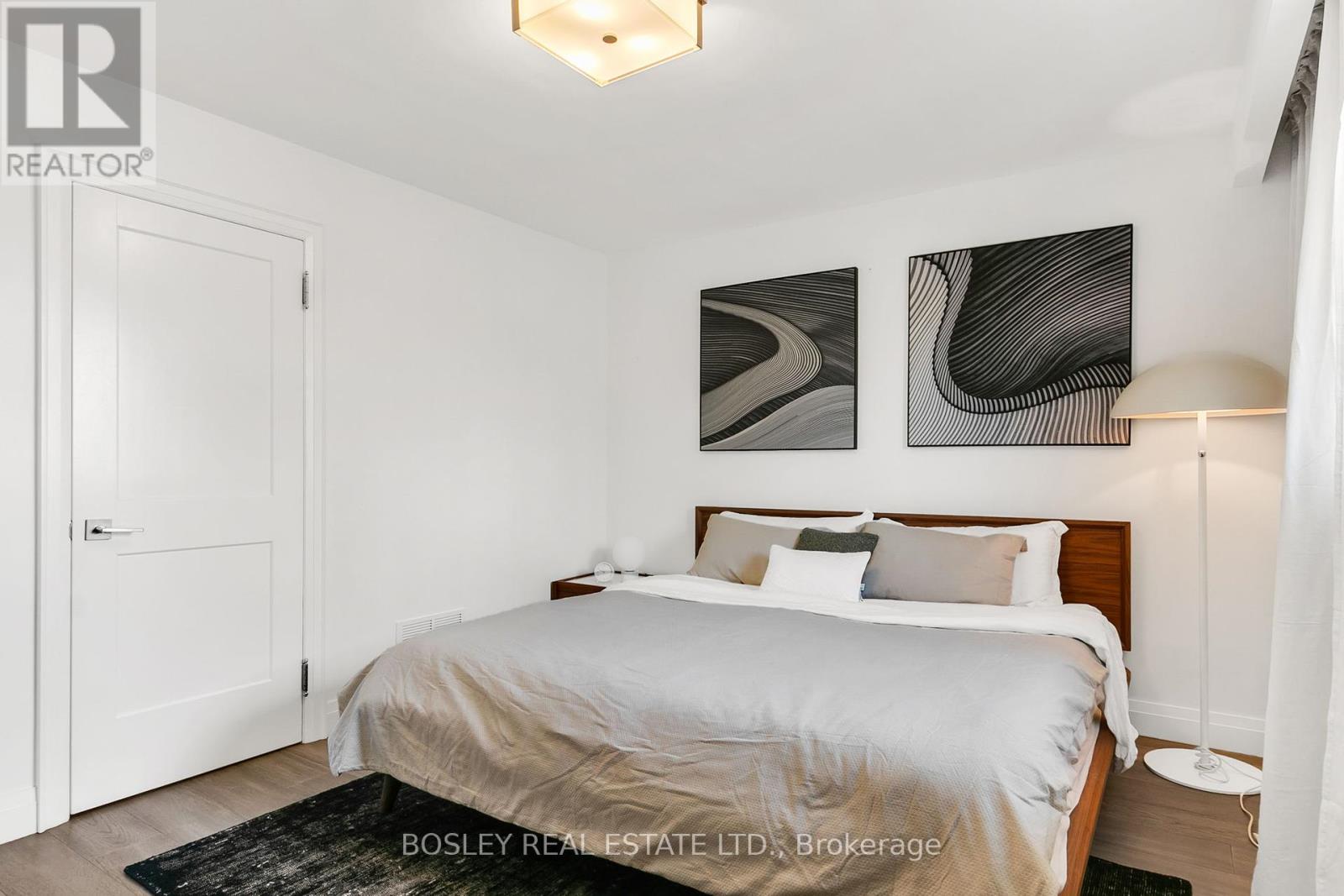 309 Dalesford Road, Toronto, Ontario  M8Y 1G8 - Photo 32 - W12166437