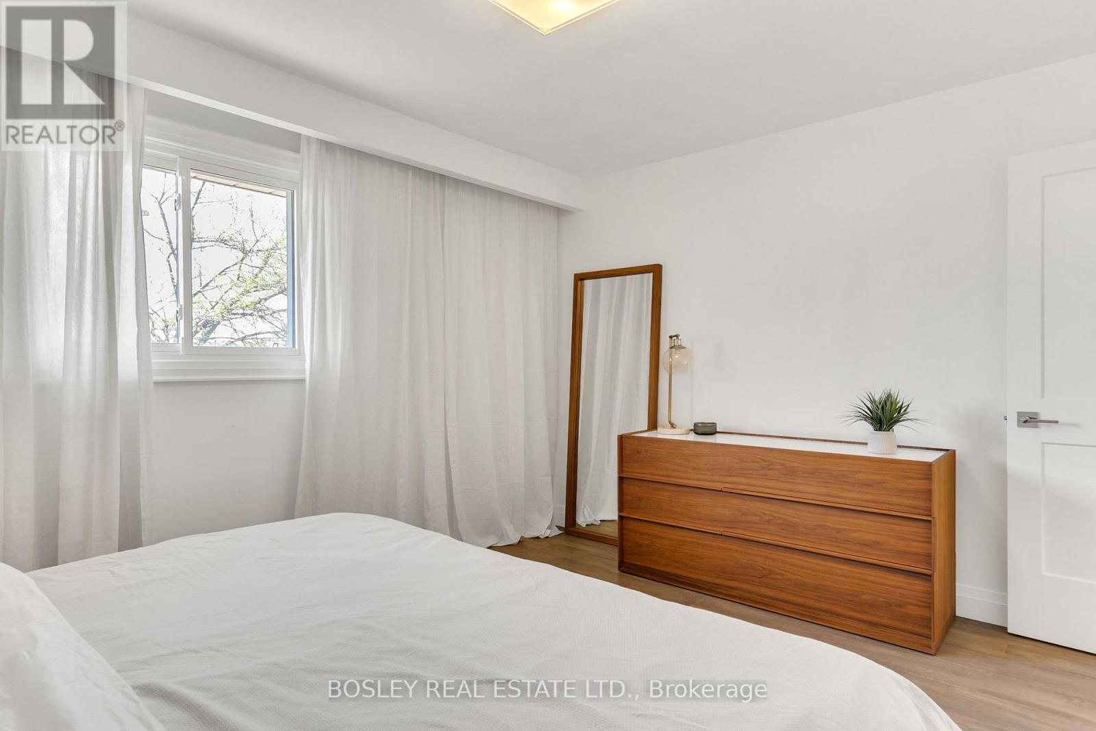 309 Dalesford Road, Toronto, Ontario  M8Y 1G8 - Photo 33 - W12166437