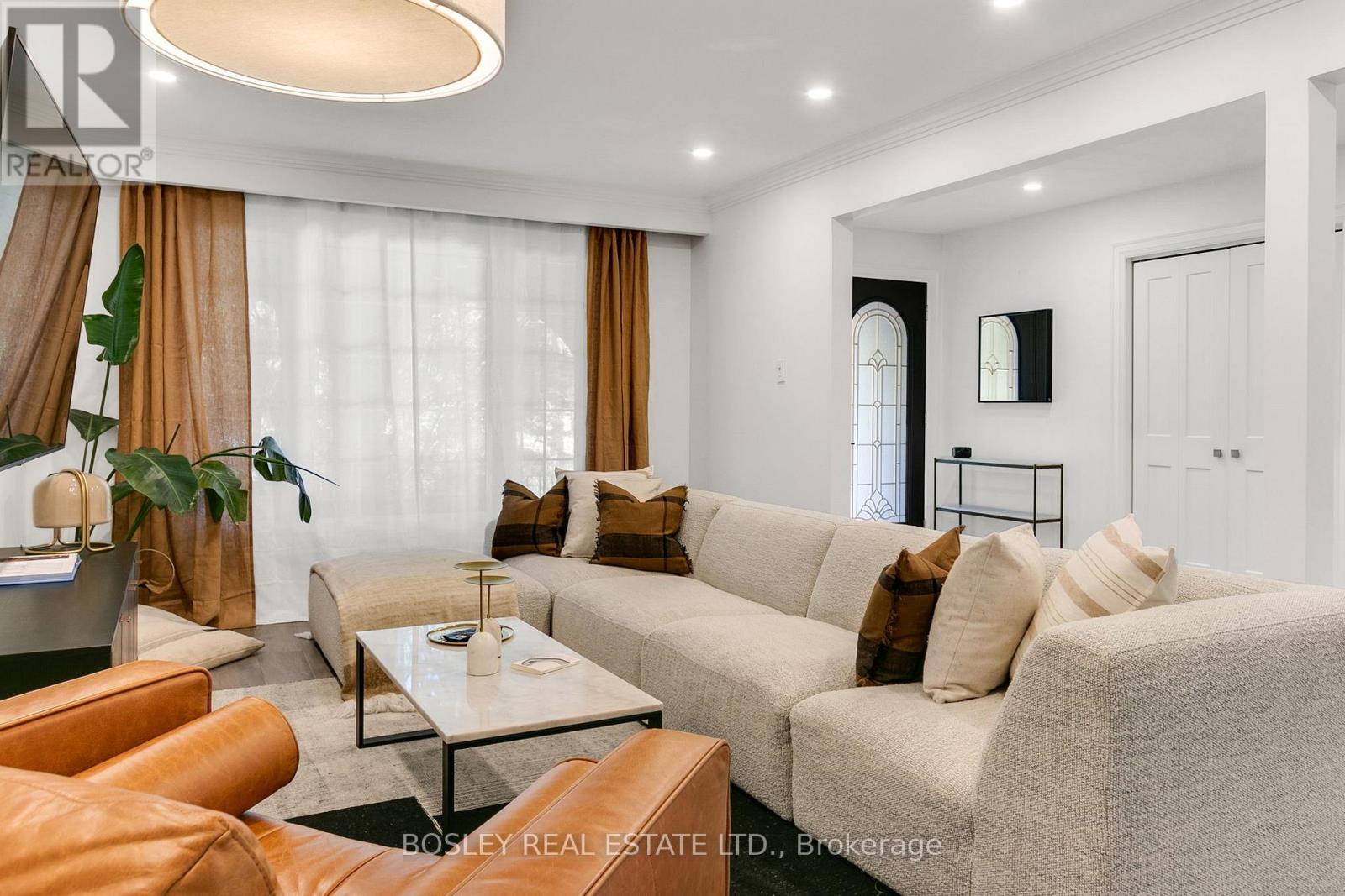 309 Dalesford Road, Toronto, Ontario  M8Y 1G8 - Photo 8 - W12166437