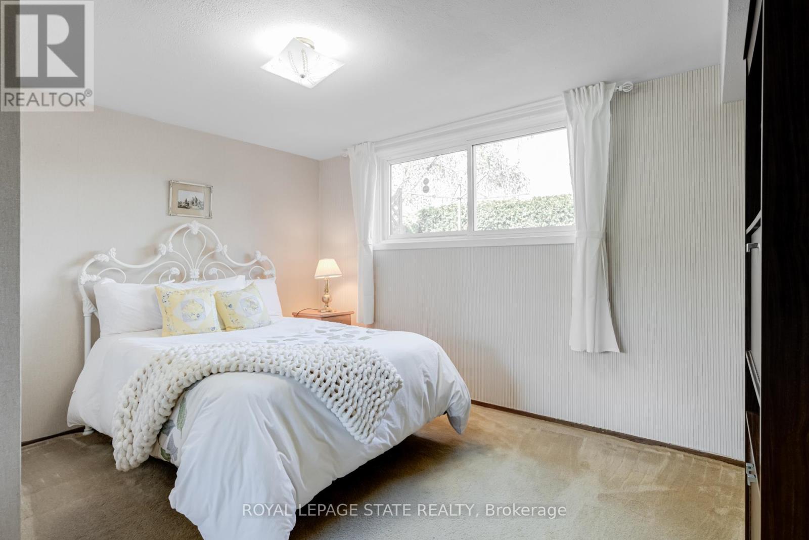 4389 Kerry Drive, Burlington, Ontario  L7L 1W5 - Photo 34 - W12166438