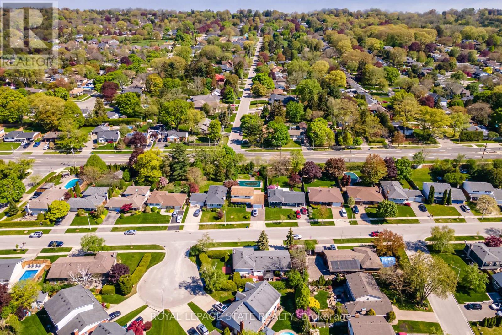 4389 Kerry Drive, Burlington, Ontario  L7L 1W5 - Photo 49 - W12166438