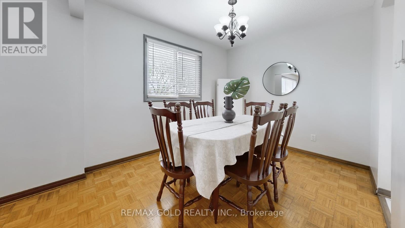 12 Homer Square, Brampton, Ontario  L6S 1X9 - Photo 10 - W12166452