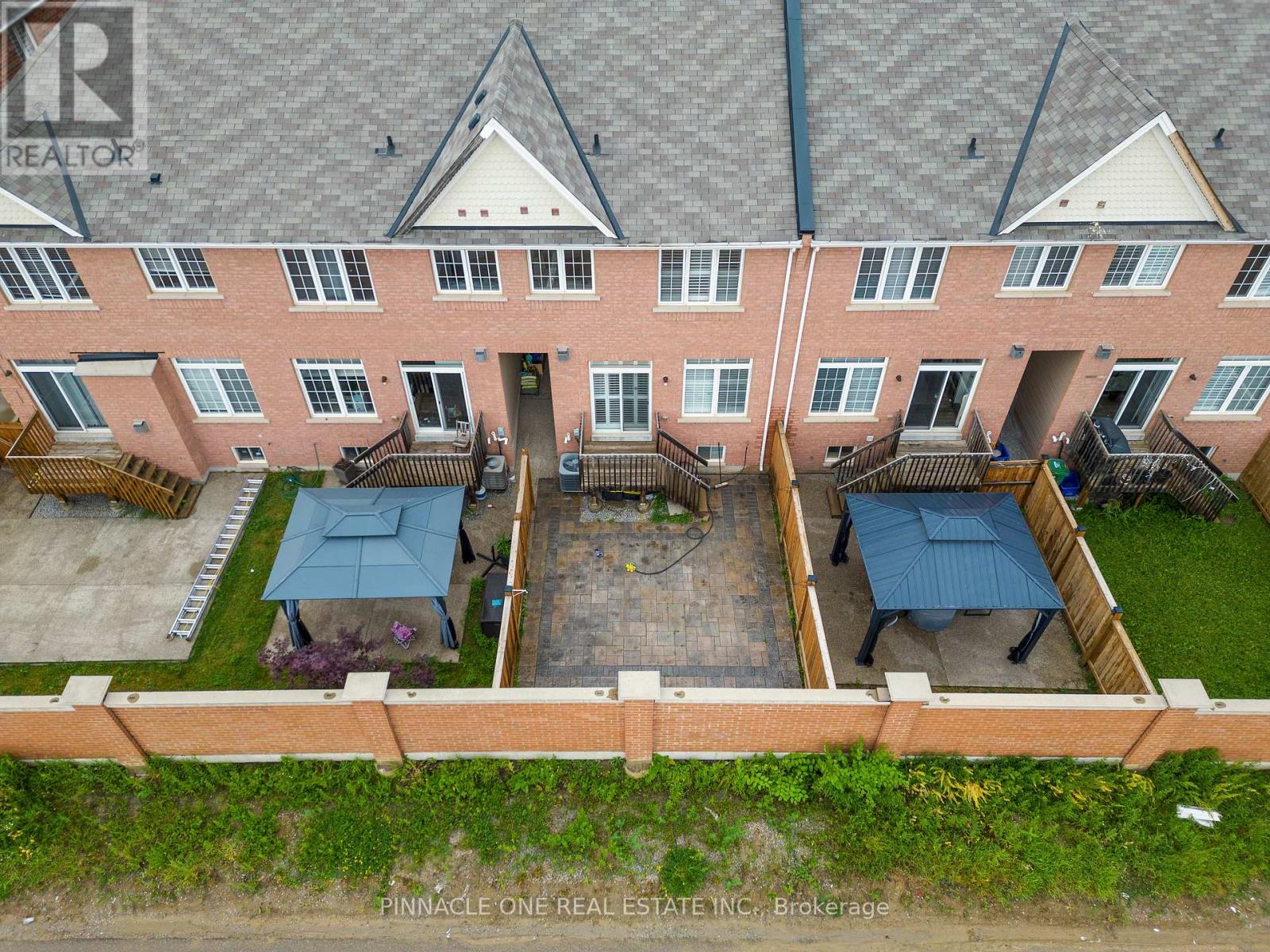 142 Sky Harbour Drive, Brampton, Ontario  L6Y 0V1 - Photo 5 - W12166491