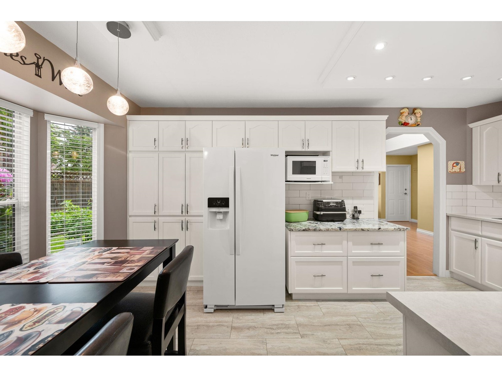 40 8567 164 Street, Surrey, British Columbia  V4N 3K4 - Photo 4 - R3003561