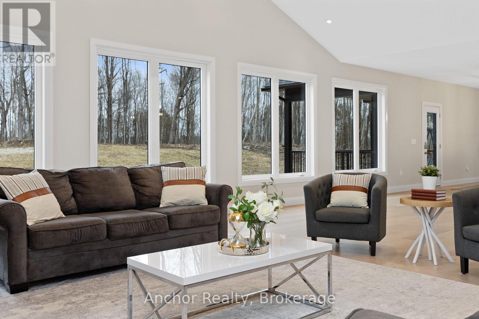 1250 Old Parry Sound Road, Muskoka Lakes, Ontario P0B 1M0 - Photo 6 - X12166551