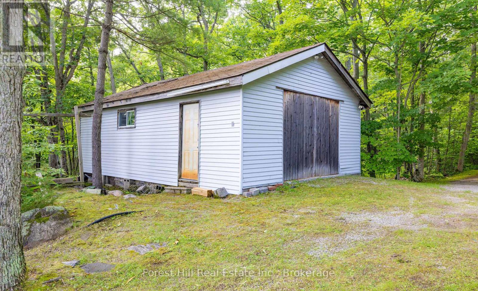 959 Harrison Trail, Georgian Bay, Ontario  P0C 1H0 - Photo 26 - X12166576