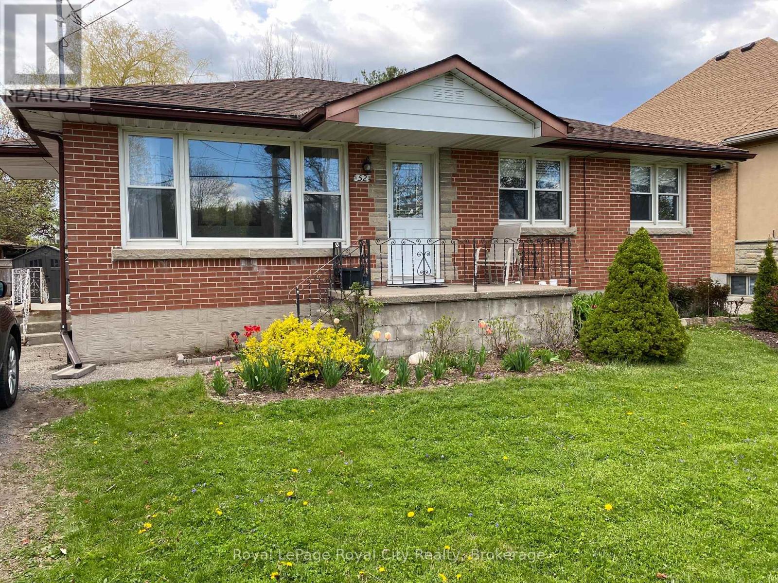 52 EASTVIEW ROAD, guelph (grange road), Ontario