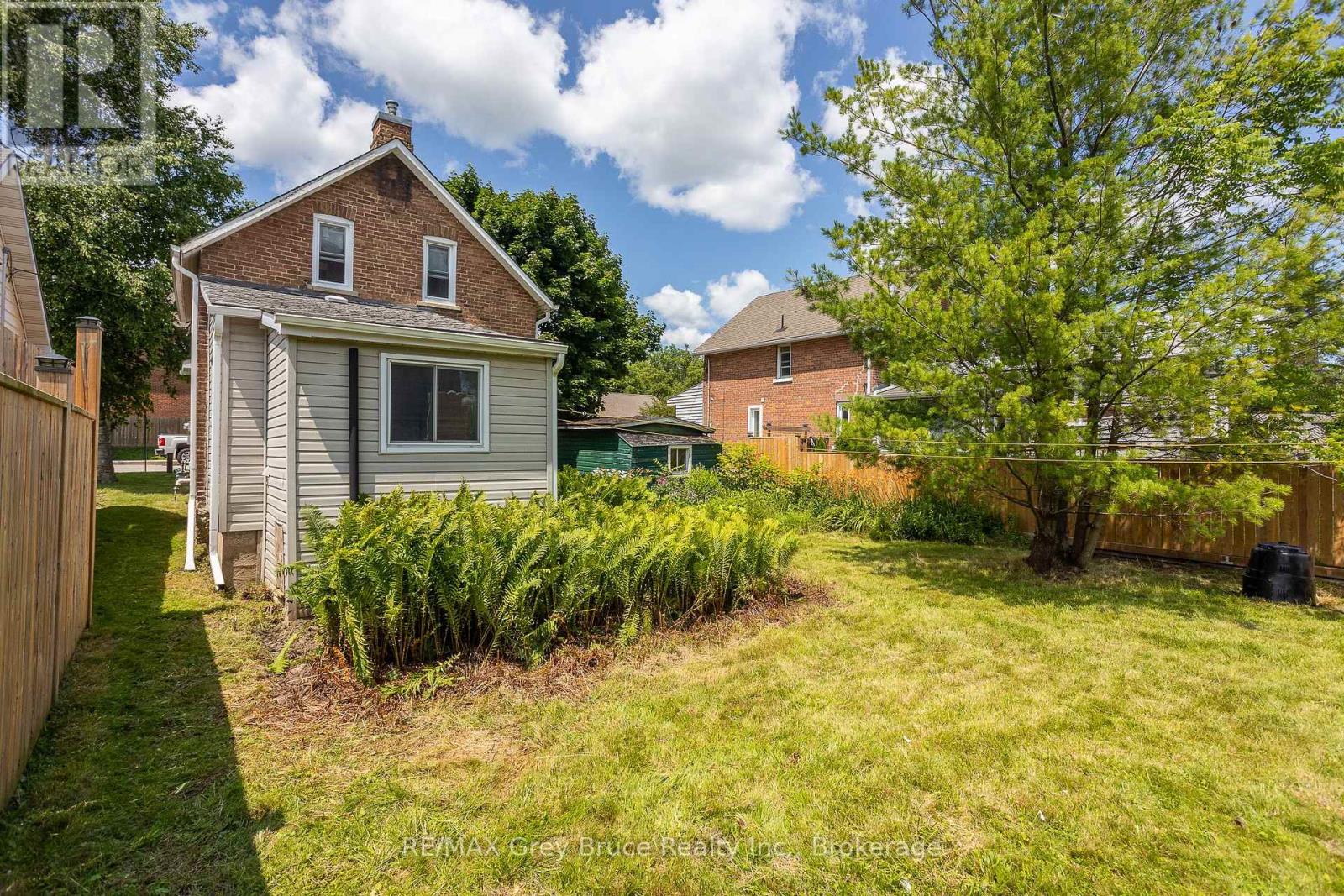 1809 3rd Avenue W, Owen Sound, Ontario N4K 4R7 - Photo 40 - X12166720
