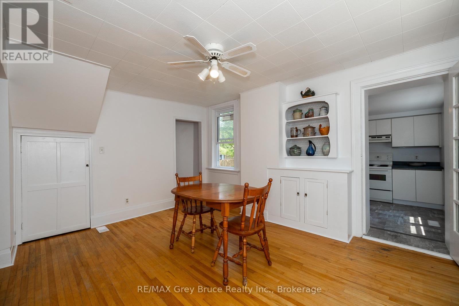 1809 3rd Avenue W, Owen Sound, Ontario N4K 4R7 - Photo 6 - X12166720
