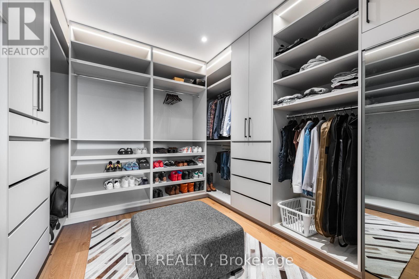 322 Perrier Avenue, Ottawa, Ontario  K1L 5C7 - Photo 32 - X12166574