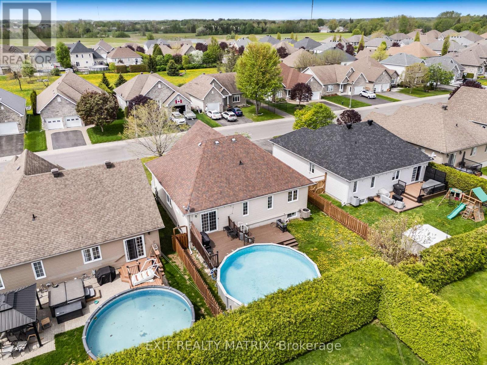 652 Des Erables Promenade, Casselman, Ontario  K0A 1M0 - Photo 36 - X12166594