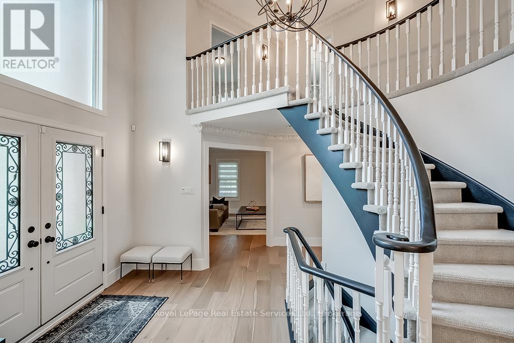 Property at 2101 GROSVENOR STREET image 5