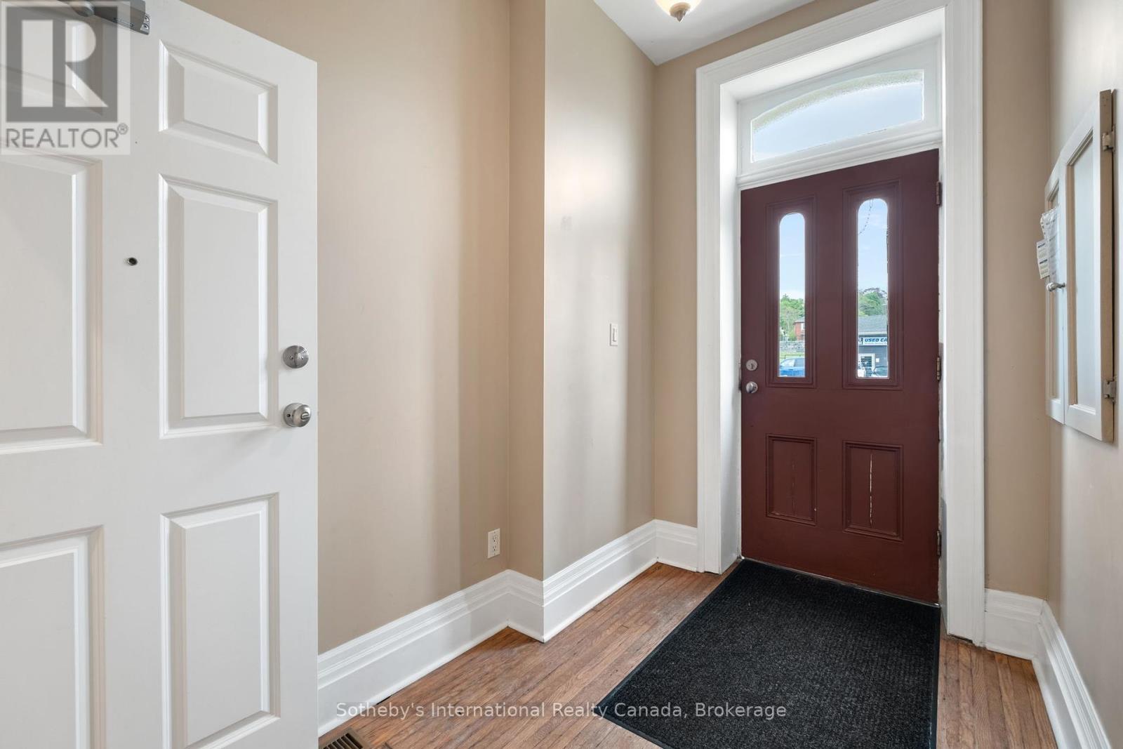 Property at 24 VETERANS WAY image 4