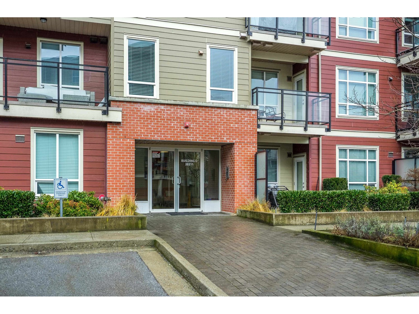 Property at D407 20211 66 AVENUE image 4