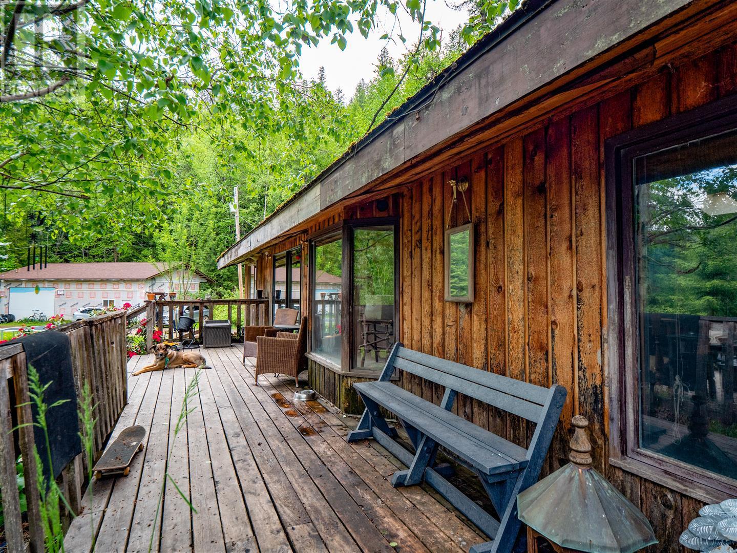 3751 Westwind Road, Krestova, BC V0G1H2
