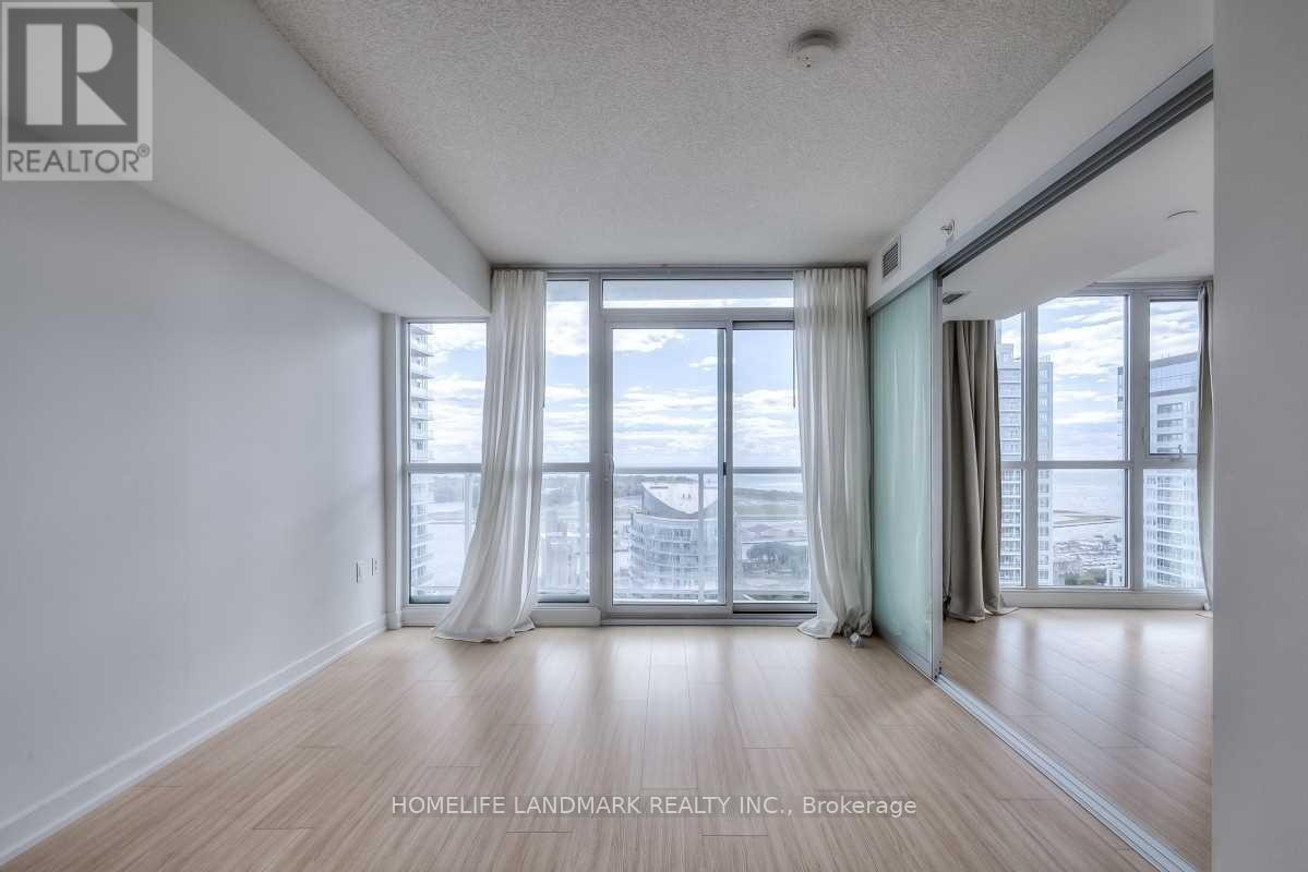 3903 - 85 Queens Wharf Road, Toronto, Ontario  M5V 0J9 - Photo 6 - C12166643