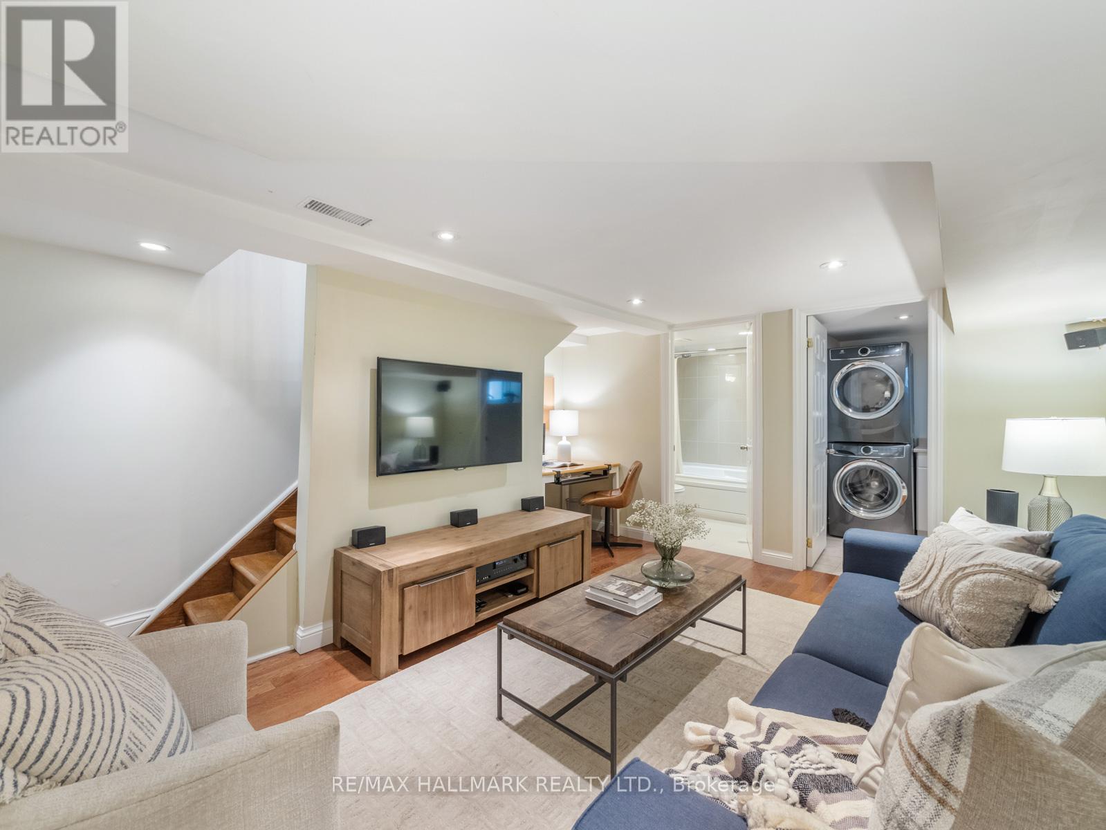 68 Bellhaven Road, Toronto, Ontario  M4L 3J6 - Photo 20 - E12166599