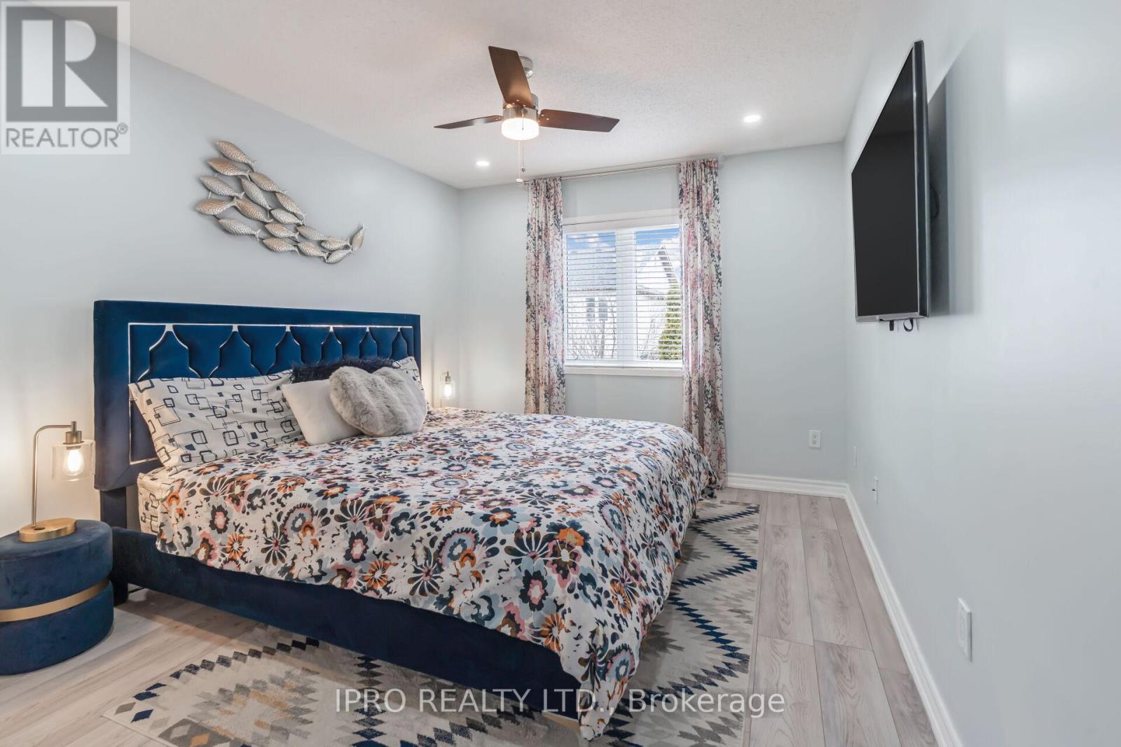 16 Donlevy Crescent, Whitby, Ontario  L1R 0B8 - Photo 27 - E12166638