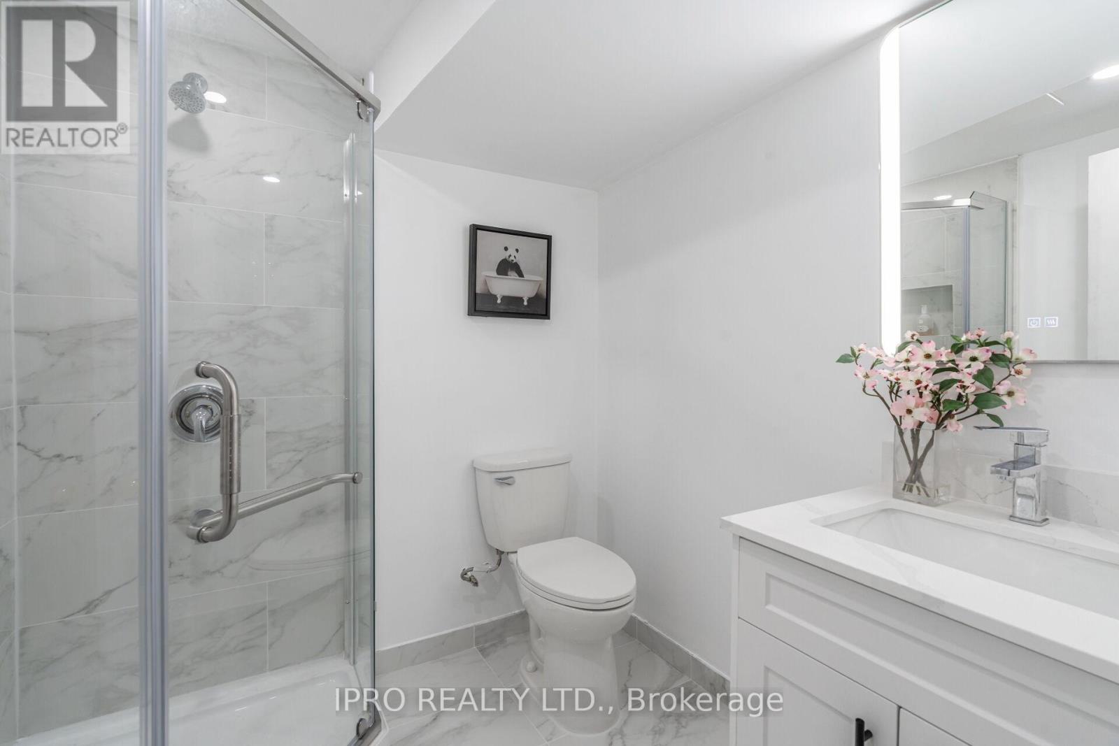 16 Donlevy Crescent, Whitby, Ontario  L1R 0B8 - Photo 39 - E12166638