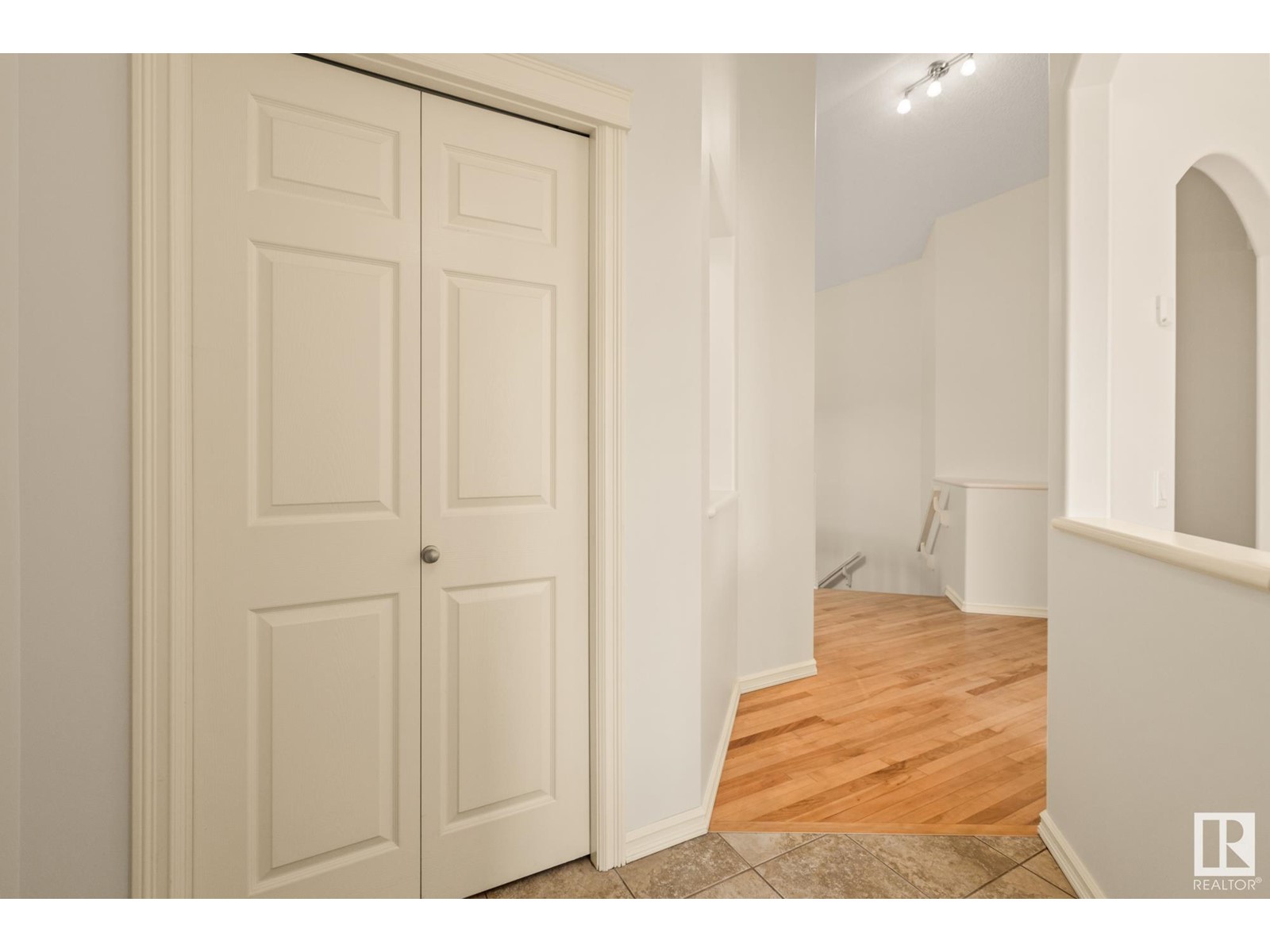 20419 60 Av Nw, Edmonton, Alberta  T6M 2Z5 - Photo 6 - E4437891