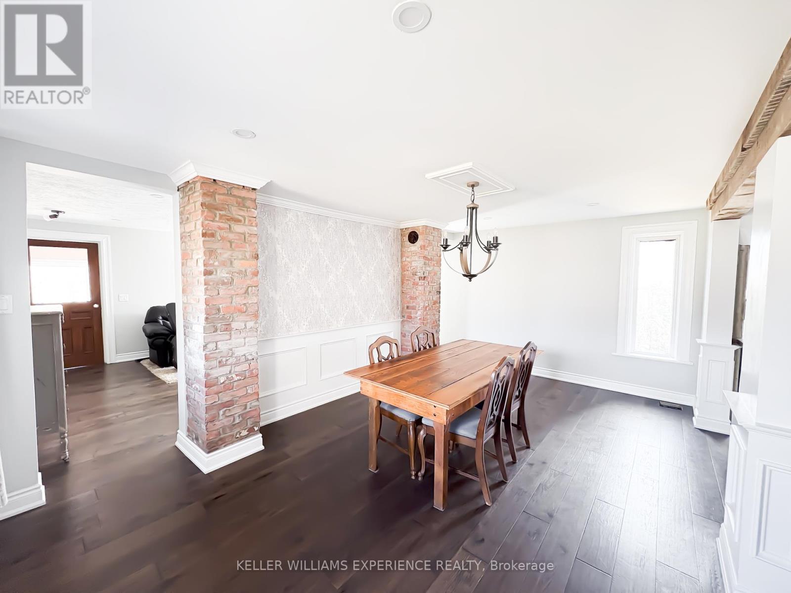 2233 4th Line, Innisfil, Ontario  L0L 1K0 - Photo 11 - N12166556