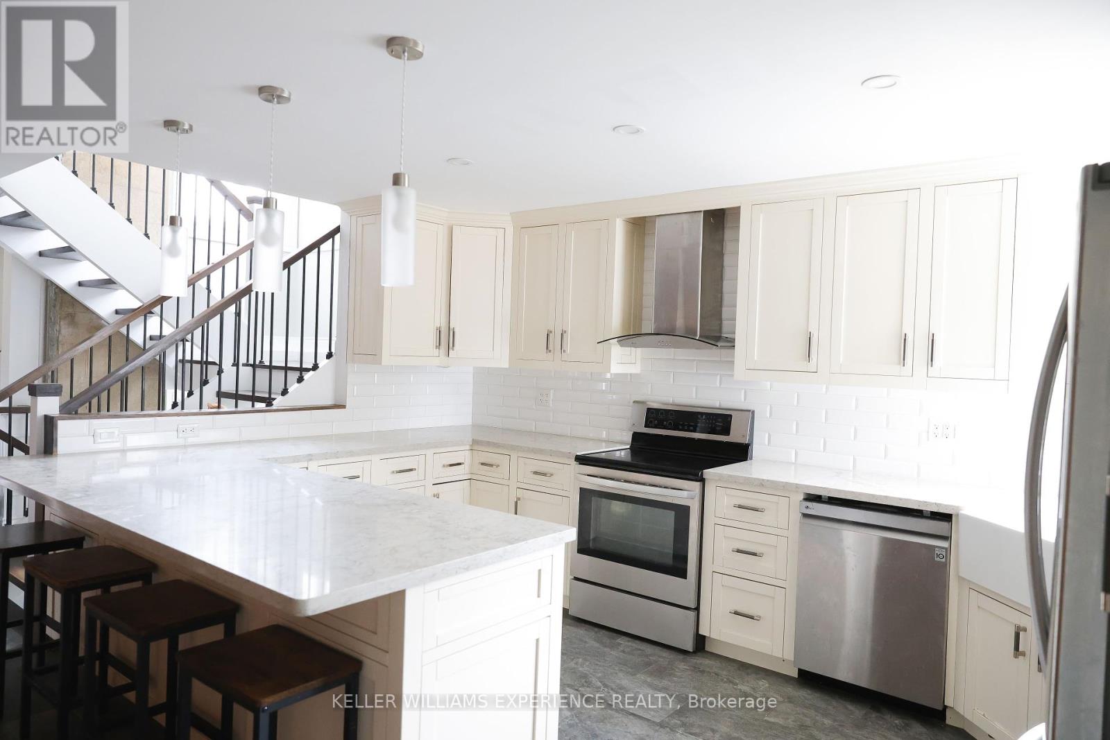 2233 4th Line, Innisfil, Ontario  L0L 1K0 - Photo 21 - N12166556