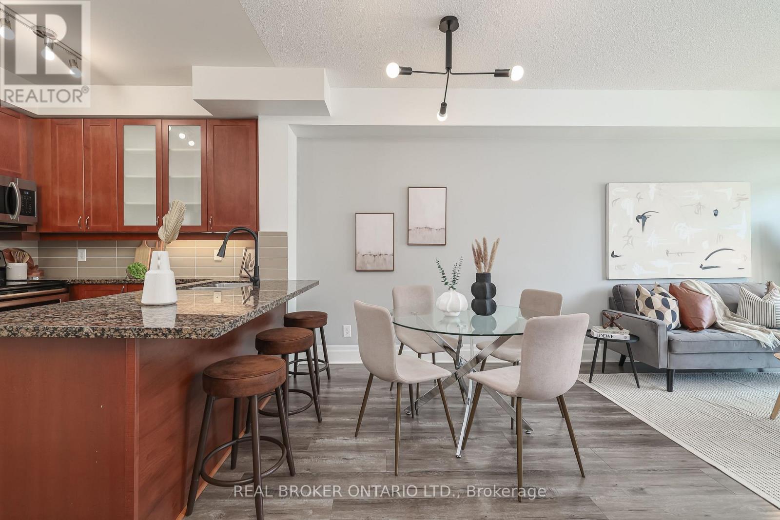 301 - 111 Upper Duke Crescent, Markham, Ontario  L6G 0C8 - Photo 16 - N12166663