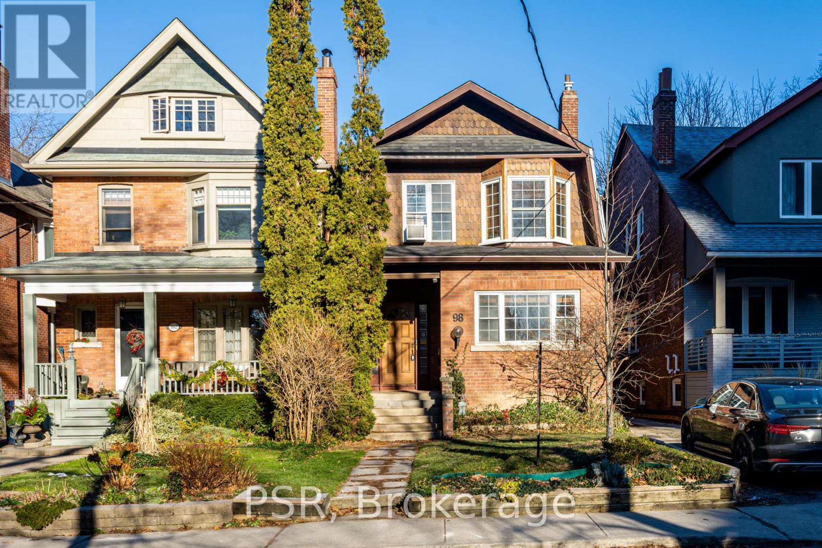 98 ROSELAWN AVENUE, Toronto, Ontario