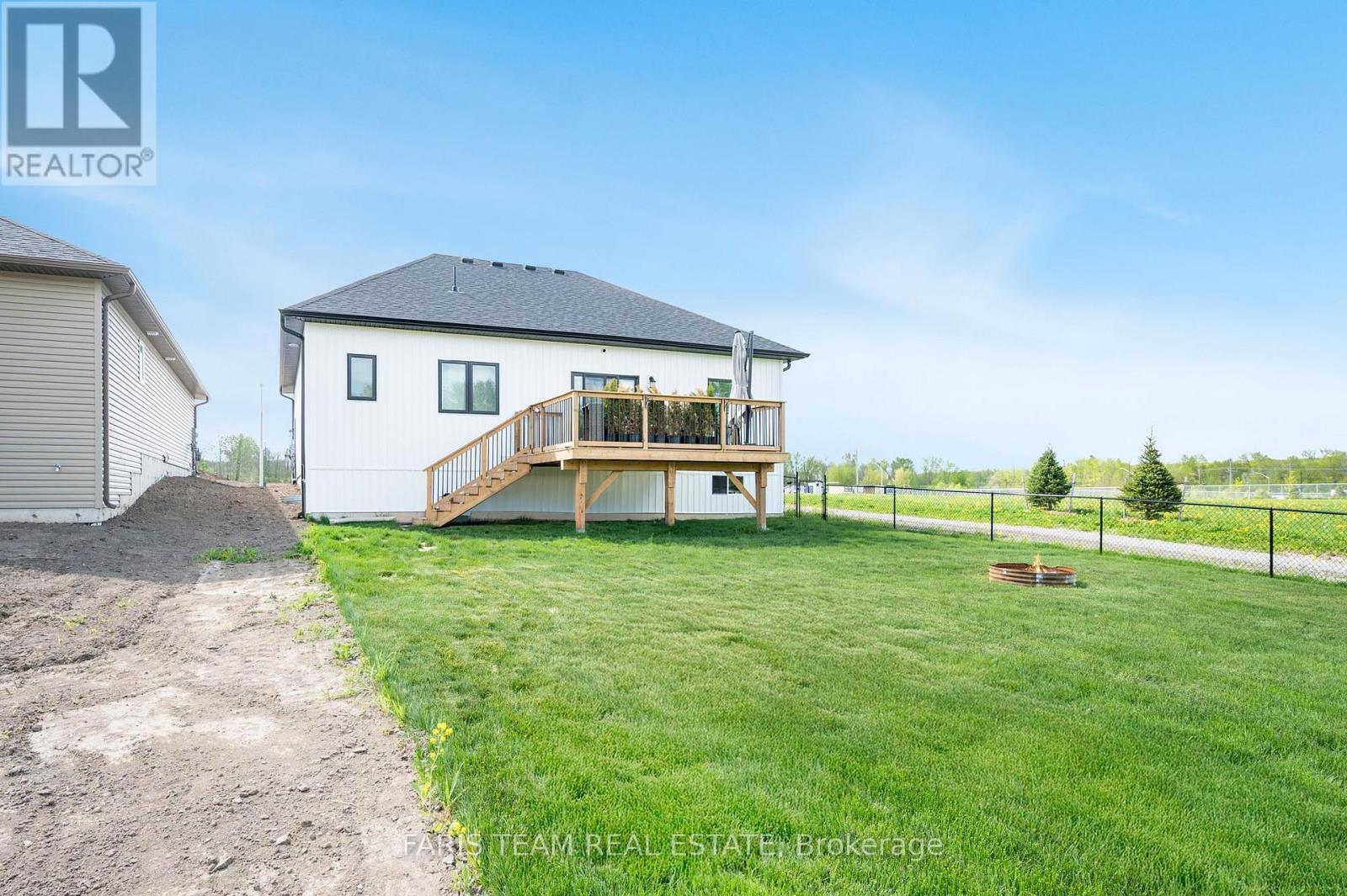 24 Harold Avenue, Severn, Ontario  L0K 1E0 - Photo 21 - S12166666